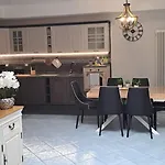 Isclana House - New Luxury 3 Bedrooms With Private Terrace,