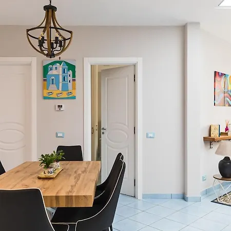 Isclana House - New Luxury 3 Bedrooms With Private Terrace, *