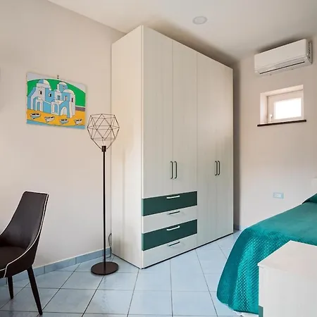 Isclana House - New Luxury 3 Bedrooms With Private Terrace, Ischia