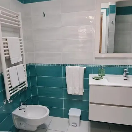 Isclana House - New Luxury 3 Bedrooms With Private Terrace, Apartament