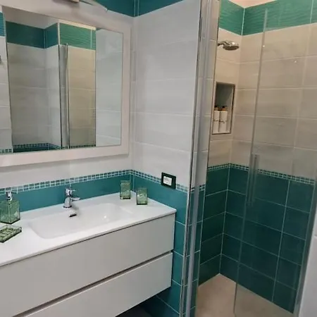 Isclana House - New Luxury 3 Bedrooms With Private Terrace, * Ischia