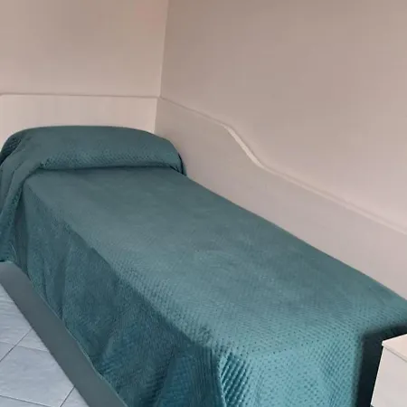 Apartament Isclana House - New Luxury 3 Bedrooms With Private Terrace, *